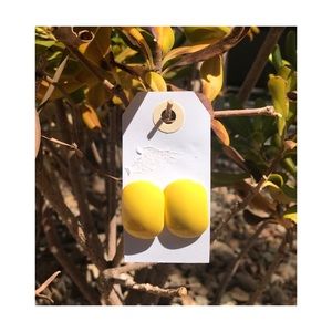 60’s stud earrings